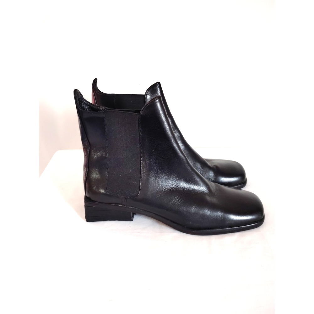 Cole Haan Women's 7.5B Black Leather Square Toe Chelsea Ankle Boots Classic Chic
